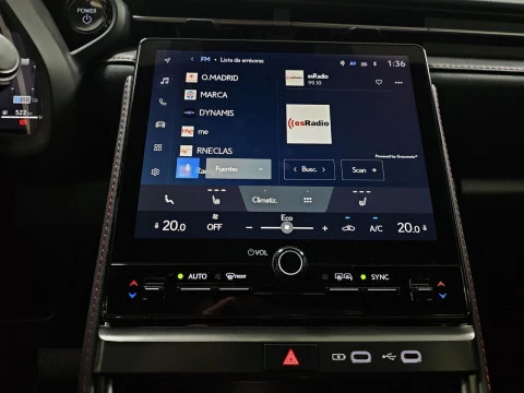 Lexus LBX 1.5 136cv HEV Elegant+ Black