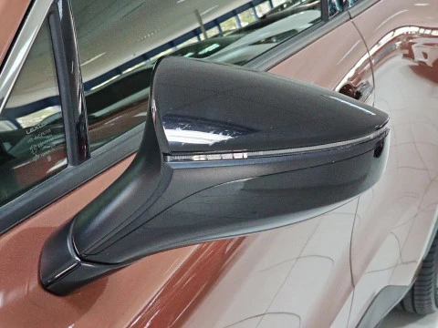 Lexus LBX 1.5 136cv HEV Elegant+ Black