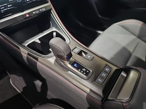 Lexus LBX 1.5 136cv HEV Elegant+ Black