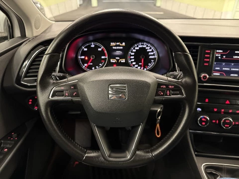 Seat Leon 1.6 TDI SANDS Style 77 kW (105 CV)