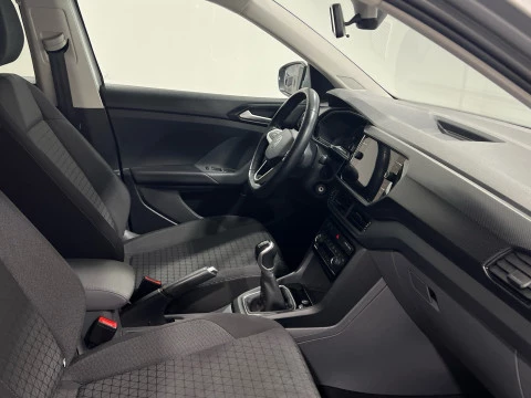 Volkswagen T-Cross Advance 1.0 TSI 81kW (110CV)