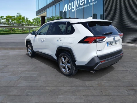 Toyota Rav4 2.5l 220H Advance
