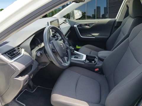 Toyota Rav4 2.5l 220H Advance