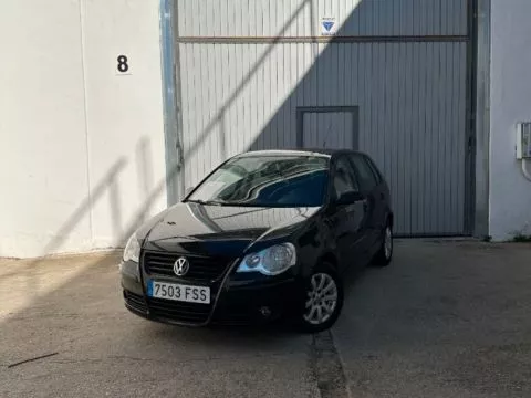 Volkswagen Polo 1.4 TDI Highline 80cv Volkswagen Polo 1.4 TDI Highline 80cv