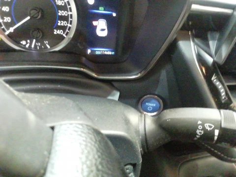 Toyota Corolla 1.8 125H BUSINESS PLUS E-CVT