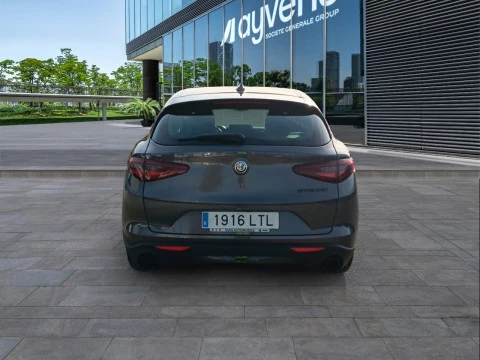 Alfa Romeo Stelvio 2.2 Diésel 140kW (190CV) Sprint RWD