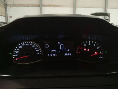 Peugeot 208 BlueHDi 73kW (100CV) Active