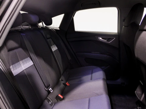 Audi Q4 Sportback e-tron Black line edition 35 e-tron 125kW 55kWh