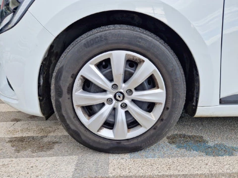 Renault Clio Life SCe 49 kW (67CV)