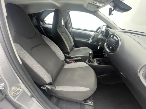 Toyota Aygo X Cross 1.0 VVT-I 72CV Play