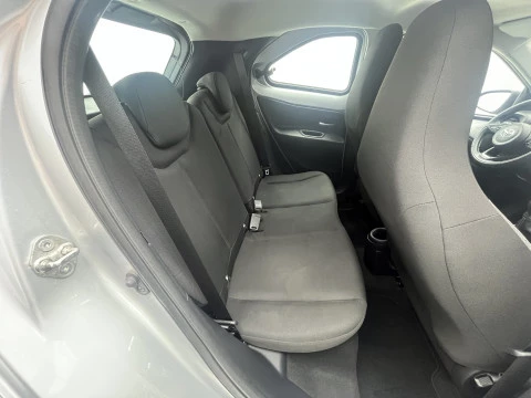 Toyota Aygo X Cross 1.0 VVT-I 72CV Play