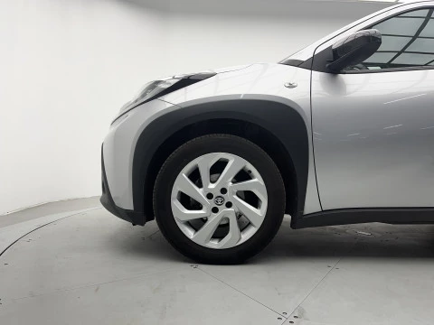 Toyota Aygo X Cross 1.0 VVT-I 72CV Play