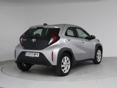 Toyota Aygo X Cross 1.0 VVT-I 72CV Play