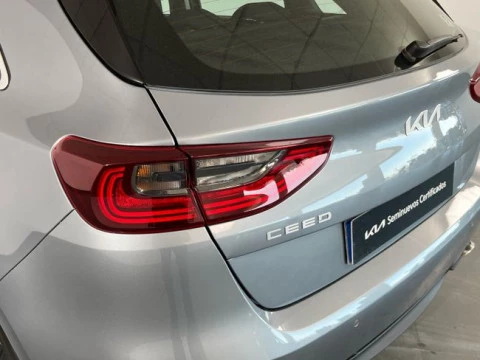 Kia Ceed 1.0 T-GDi 74kW (100CV) Drive