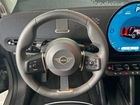 MINI Aceman SE 160 kW (218 CV)