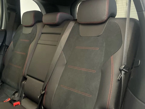 Mercedes-Benz GLB 200 d