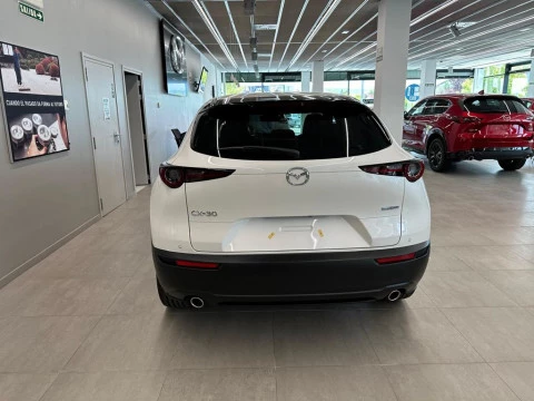 Mazda CX-30  2025  2.5L E-SKYACTIV G MHEV 103KW (140CV)  6MT FWD  HOMURA