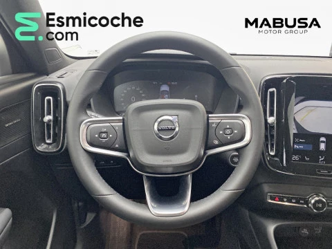 Volvo XC40 Recharge Plus, T4 plug-in hybrid,Eléctrico/Gasolina, Dark