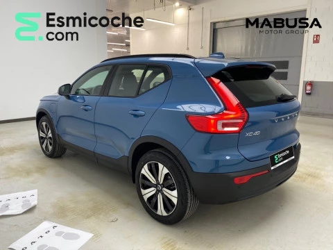 Volvo XC40 Recharge Plus, T4 plug-in hybrid,Eléctrico/Gasolina, Dark