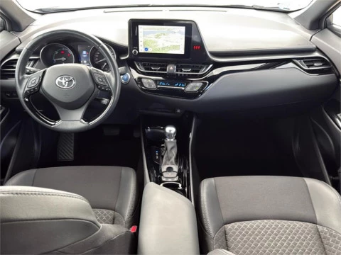 Toyota C-HR 5P Advance 125H e-CVT