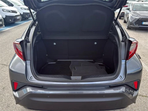 Toyota C-HR 5P Advance 125H e-CVT