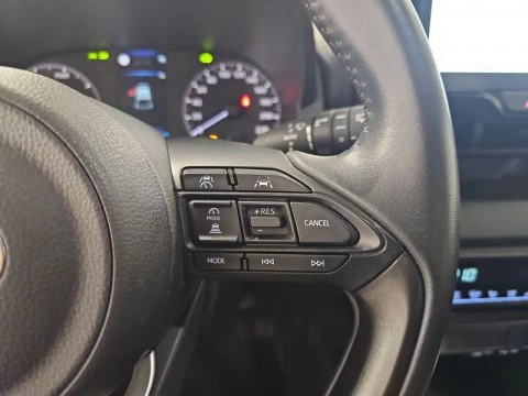 Toyota Yaris 1.5 120H Active Plus