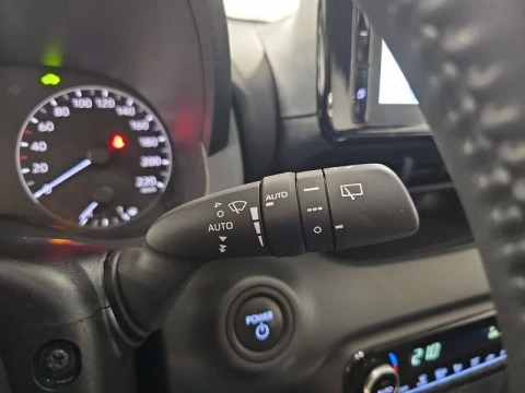 Toyota Yaris 1.5 120H Active Plus