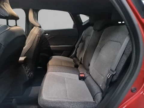 Renault Captur techno Eco-G 100cv (74 kW)