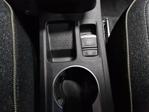 Renault Captur techno Eco-G 100cv (74 kW)