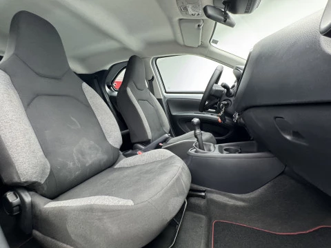 Toyota Aygo X Cross 1.0 VVT-I 72CV Play