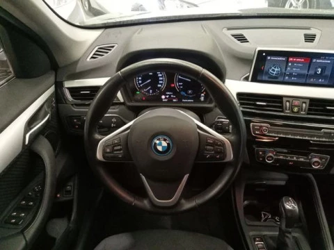 BMW X1 xDrive25e