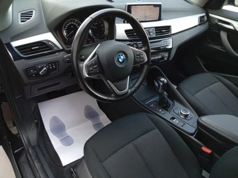 BMW X1 xDrive25e