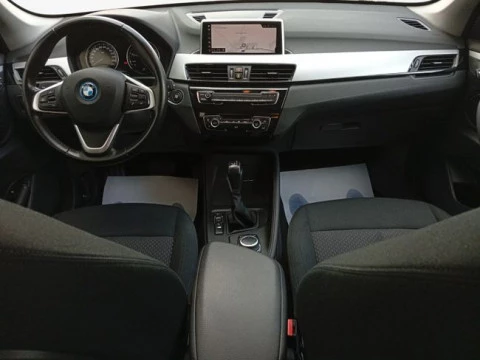 BMW X1 xDrive25e