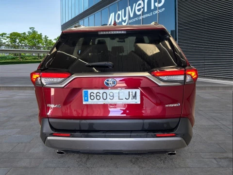 Toyota Rav4 2.5l 220H Luxury