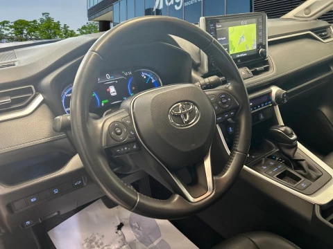 Toyota Rav4 2.5l 220H Luxury