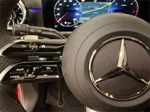 Mercedes-Benz CLA 200 D DCT Shooting Brake