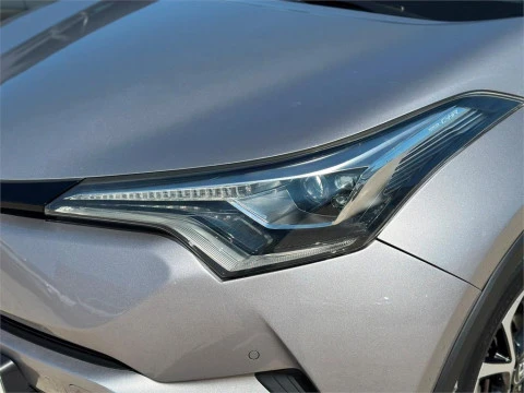 Toyota C-HR C-HR 125H Advance
