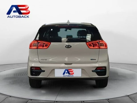 Kia e-Niro e-Niro 100kW (136CV) Concept