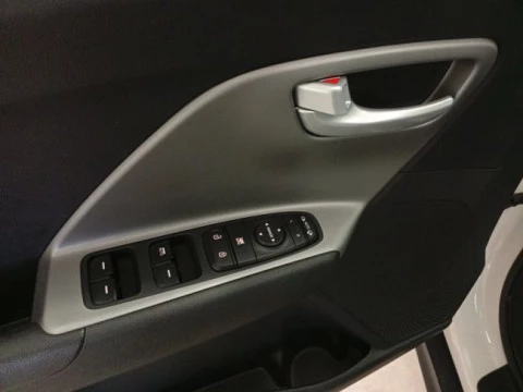 Kia e-Niro e-Niro 100kW (136CV) Concept