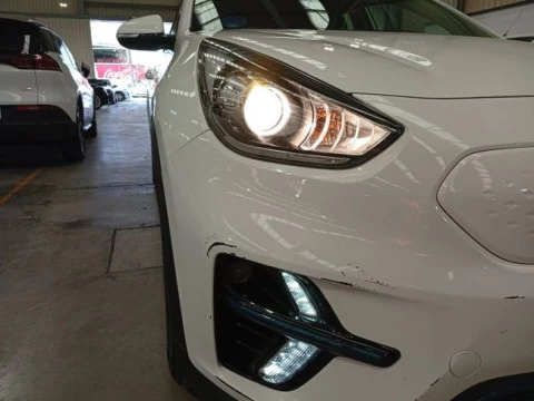 Kia e-Niro e-Niro 100kW (136CV) Concept