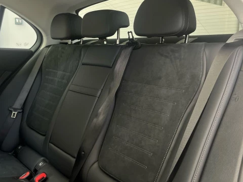 Mercedes-Benz Clase C 220 d Berlina