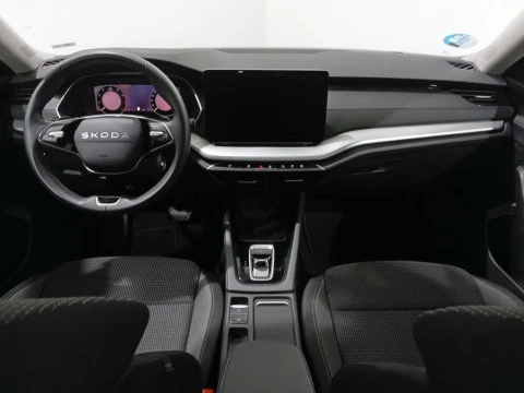 Skoda Octavia 1.5 TSI m-HEV Selection DSG 110 kW (150 CV)