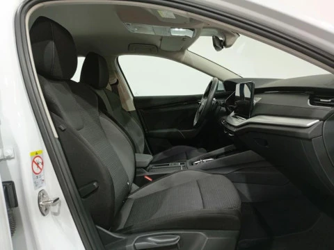 Skoda Octavia 1.5 TSI m-HEV Selection DSG 110 kW (150 CV)