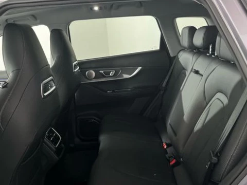 EBRO S700 1.6 TGDI Luxury 7 DCT