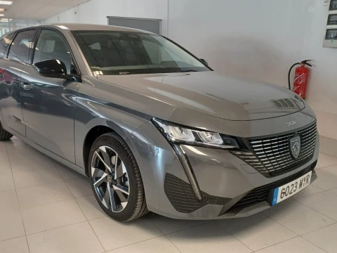 Peugeot 308 SW Allure Hybrid MHEV 136 e-DCS6