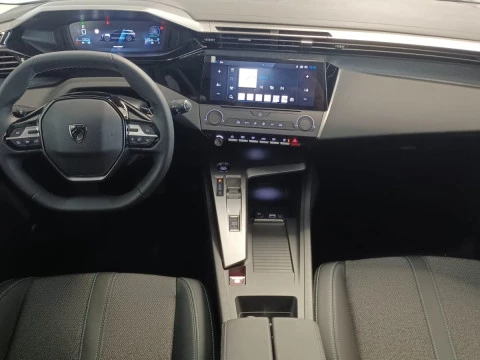 Peugeot 308 SW Allure Hybrid MHEV 136 e-DCS6