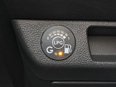 Renault Clio techno Eco-G 100cv (74kW)