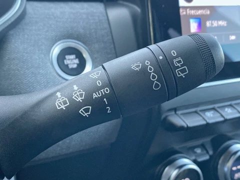 Renault Clio techno Eco-G 100cv (74kW)