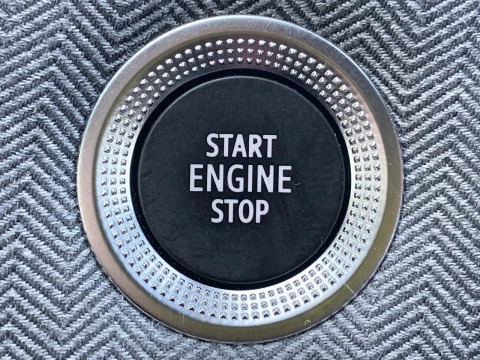 Renault Clio techno Eco-G 100cv (74kW)