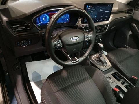 Ford Focus 1.0 Ecoboost MHEV 92kW ST-Line Auto SB